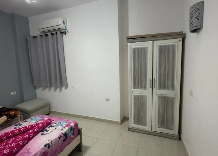 Apartment Mago House *